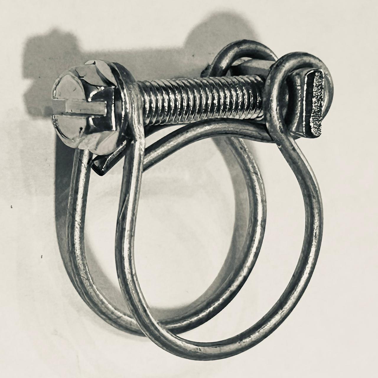 Abrazadera N° 16