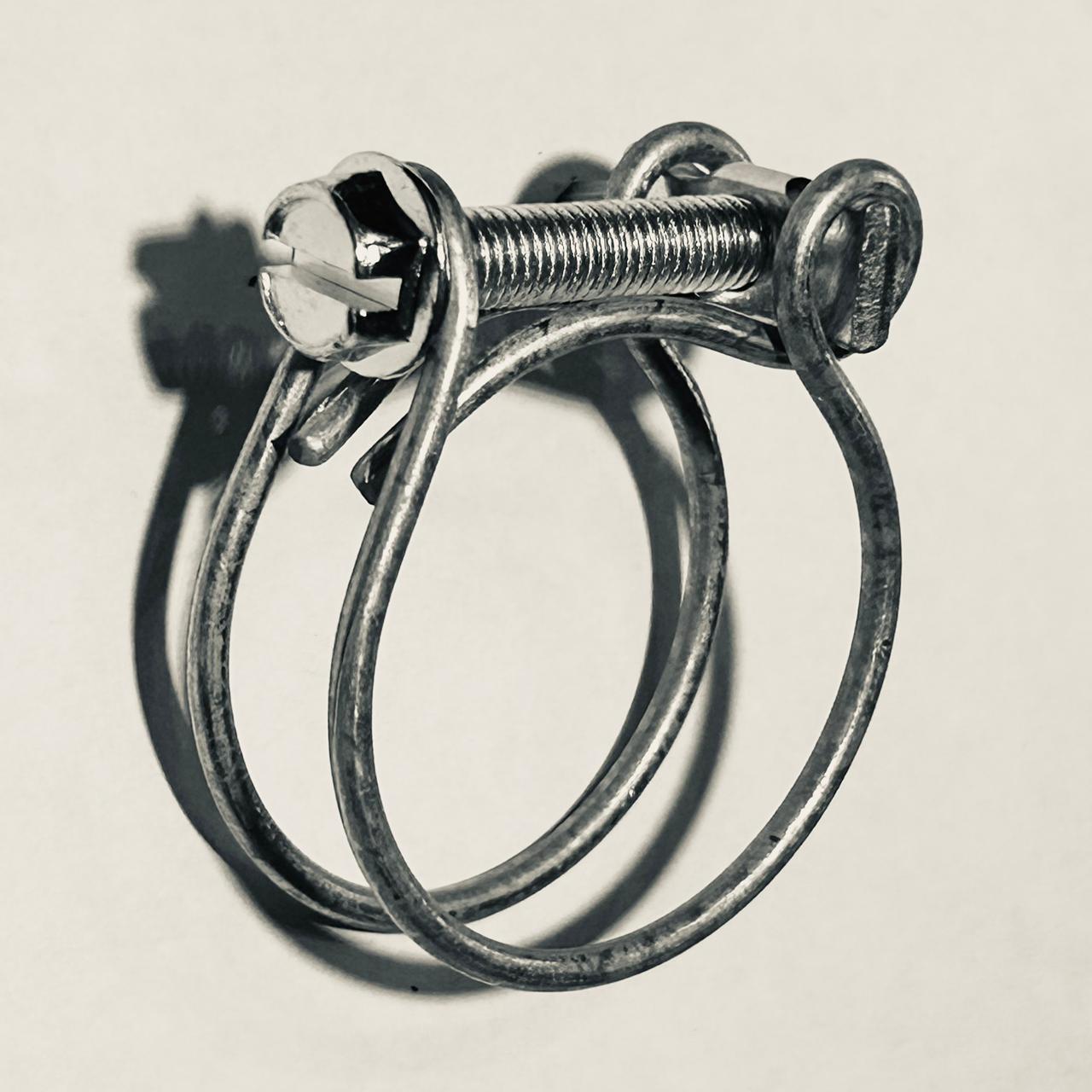 Abrazadera N° 22
